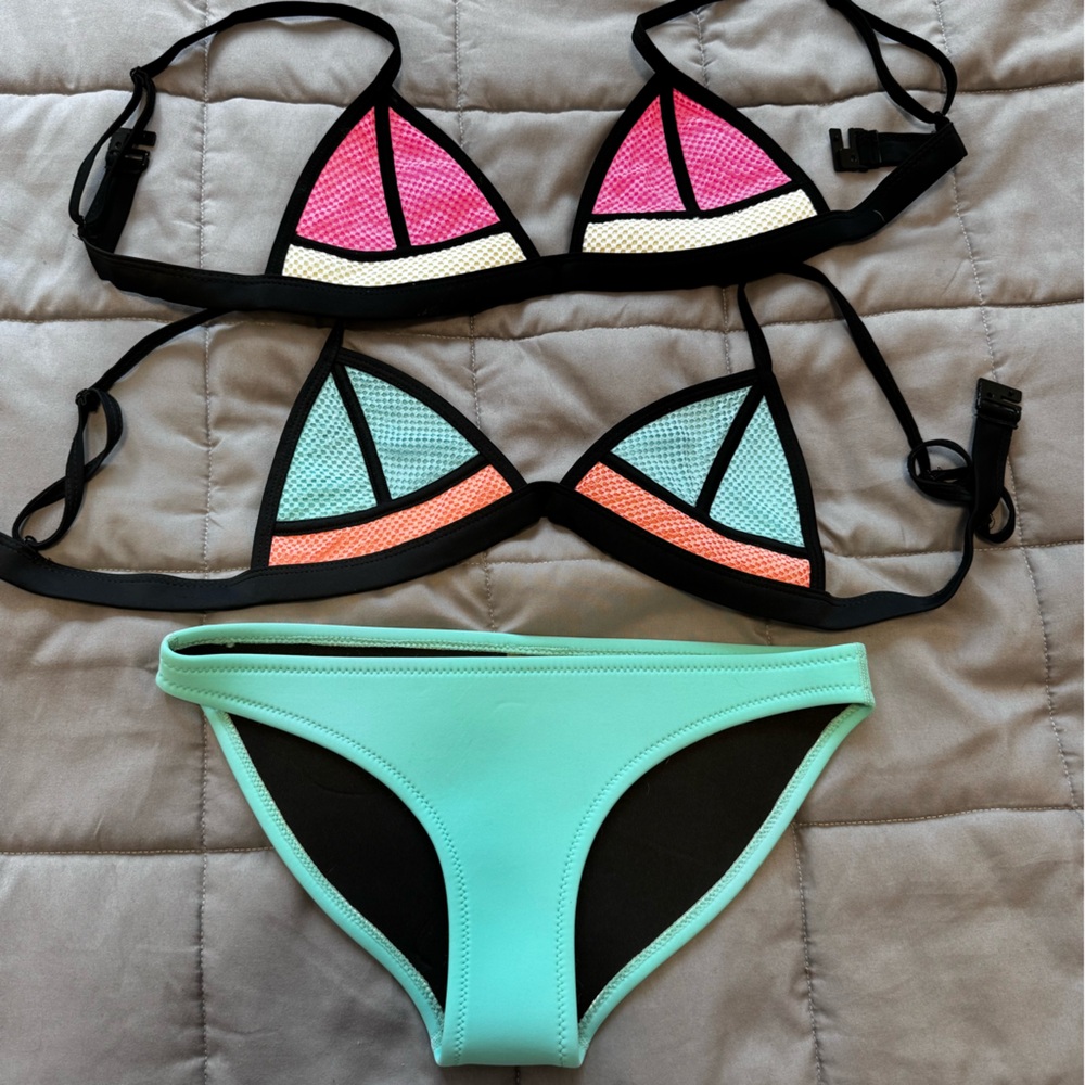 Triangle bikini set